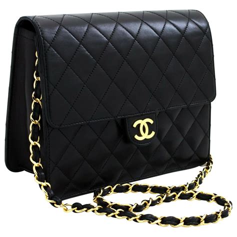 pochette chanel tracolla|moda chanel borse.